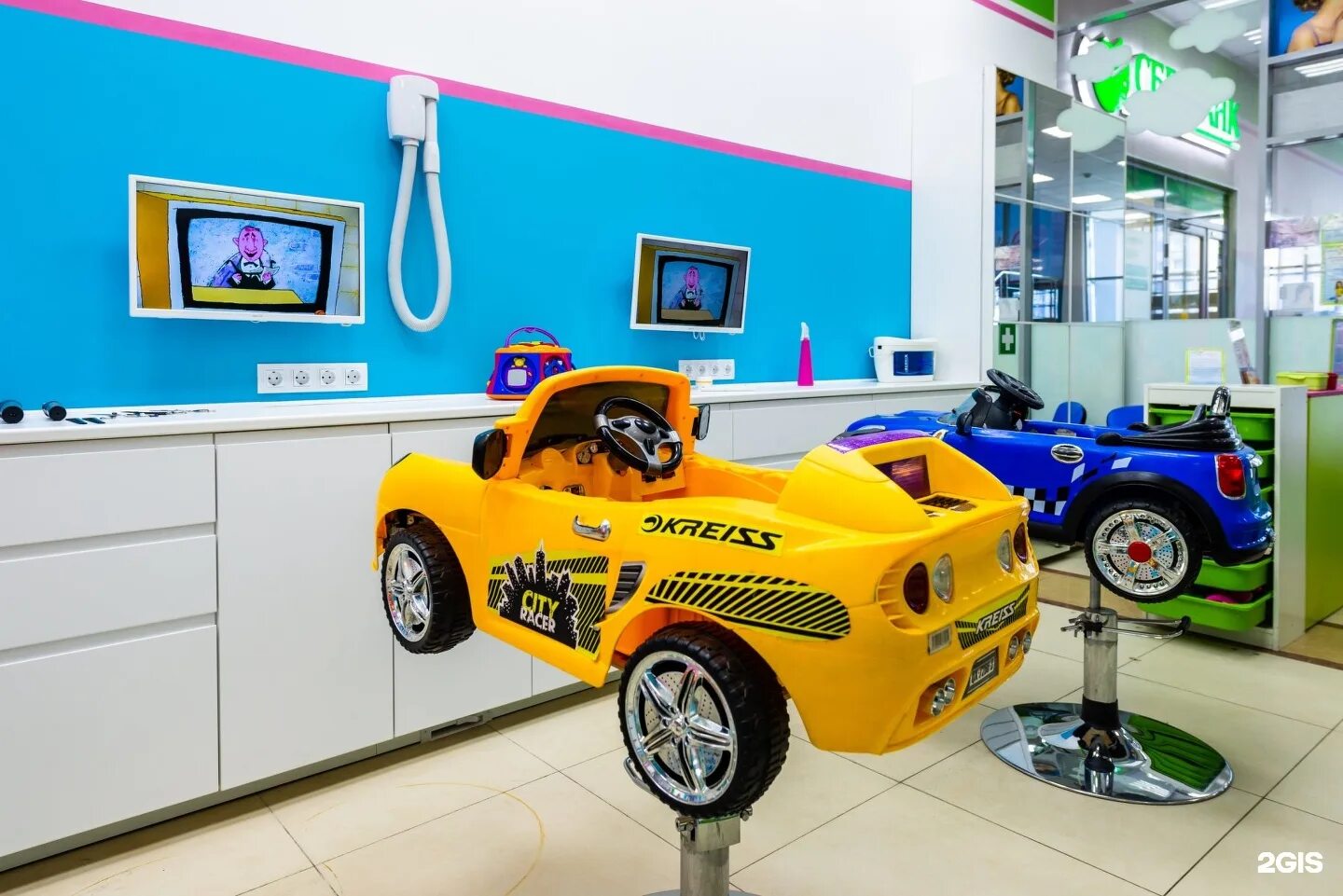 Детская парикмахерская санкт петербург. Кудряшка детская парикмахерская калининград. Детская парикмахерская в авиапарке. Детская парикмахерская санкт петербург. Сеть детских парикмахерских воображуля.