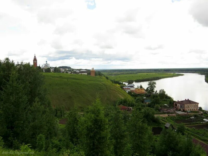 Чердынь гора. Вятский холм чердынь. вятская возвышенность. пермь великая чердынь.