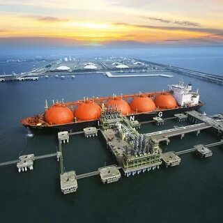 Танкер перевозящий сжиженный газ