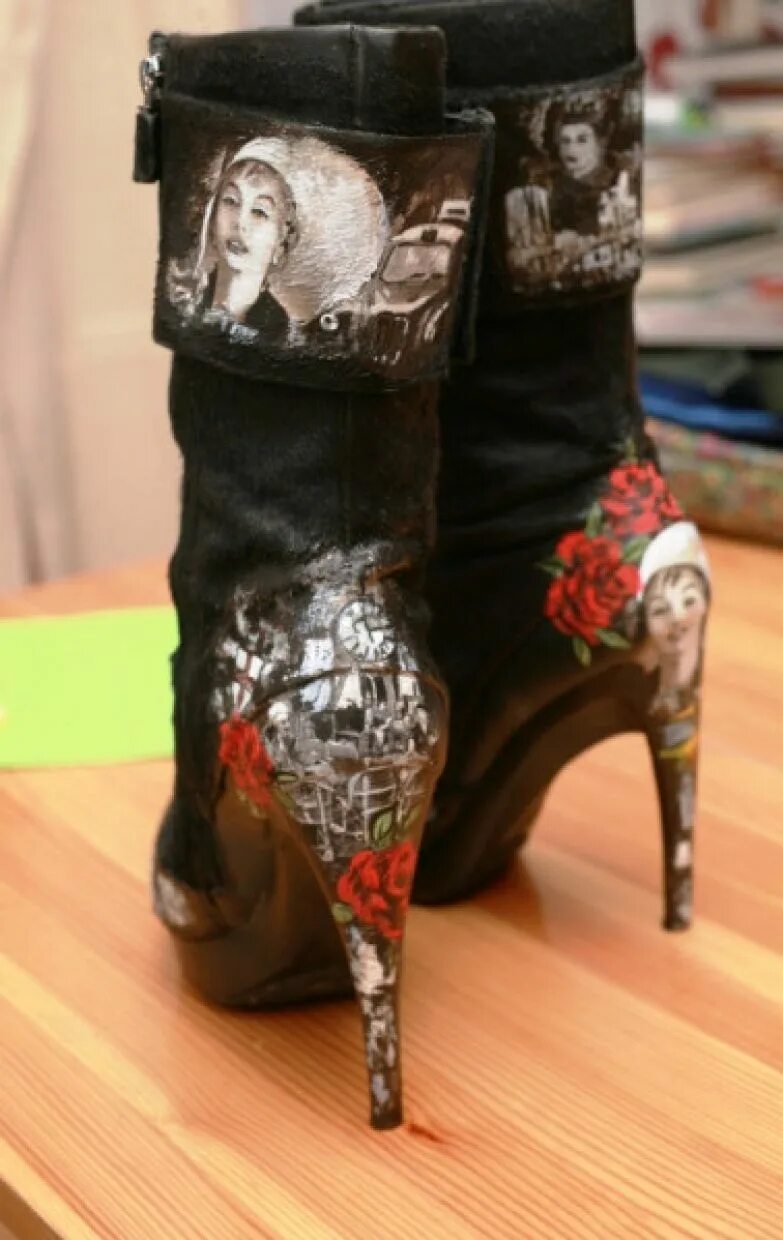 Цветы в ботинках на даче. Что можно сделать из старых сапог. Декор для сада и огорода. Обувь из старых дубленок. Декор сада сапоги.