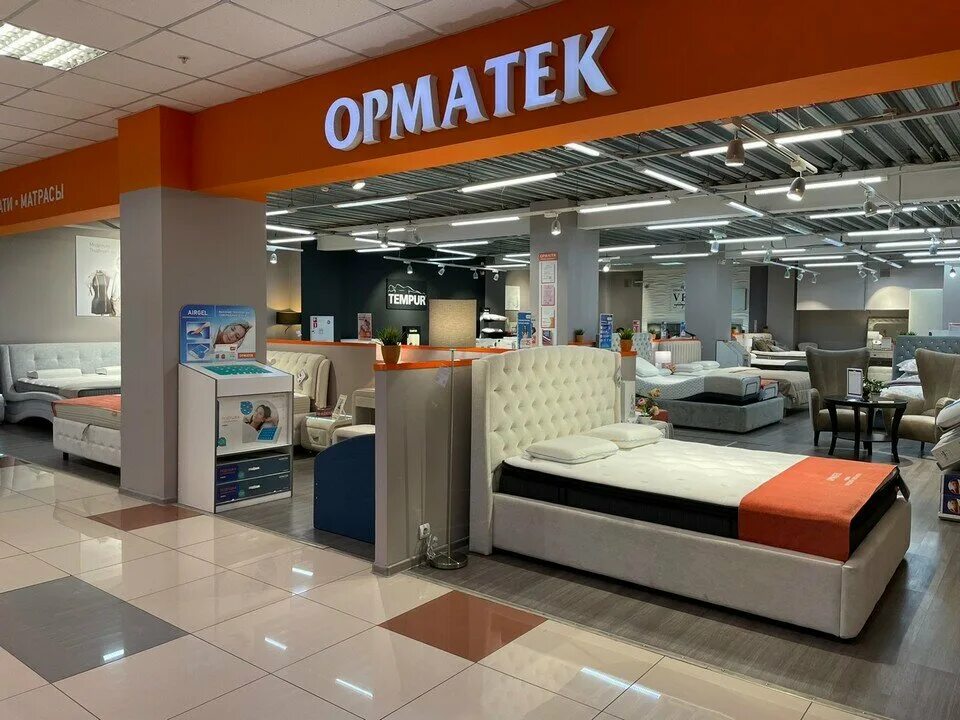 Ormatek логотип. Ormatek логотип. спальная система verda. кровать в торговом центре. орматек тверь.