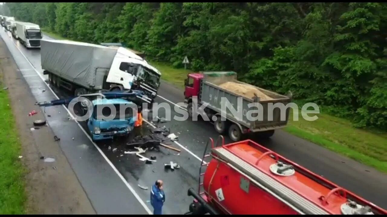 Дтп 108 трасса. Дтп а 108 воскресенский район. Авария в ступинском районе. Дтп автобус и камаз а108 ворсино. Дтп автобус и камаз а108 ворсино.