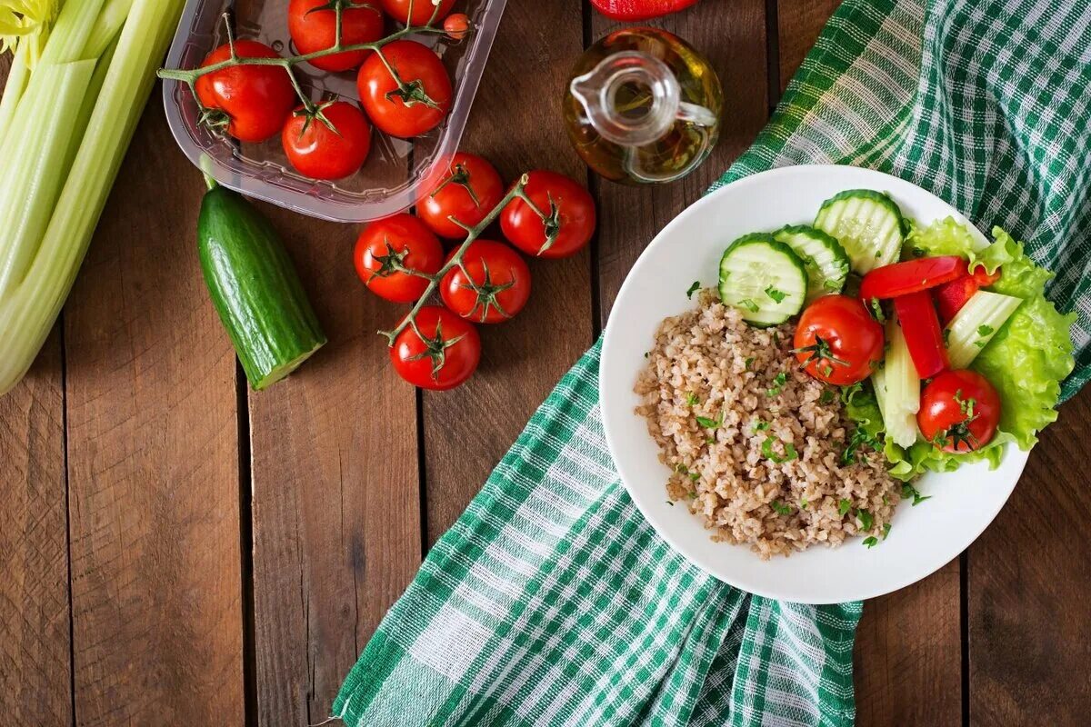 Правильное питание блюда. Вкусная и полезная пища. Постная еда. Диетическая еда. Какие блюда можно есть в пост