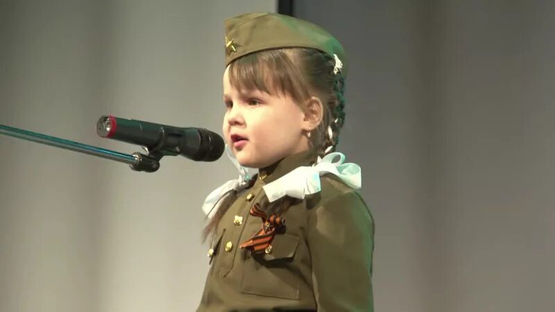 Патриотические песни поет девушка. День победы петь. Концерт 9 мая. Патриотические песни поет девушка. Конкурс военных песен.