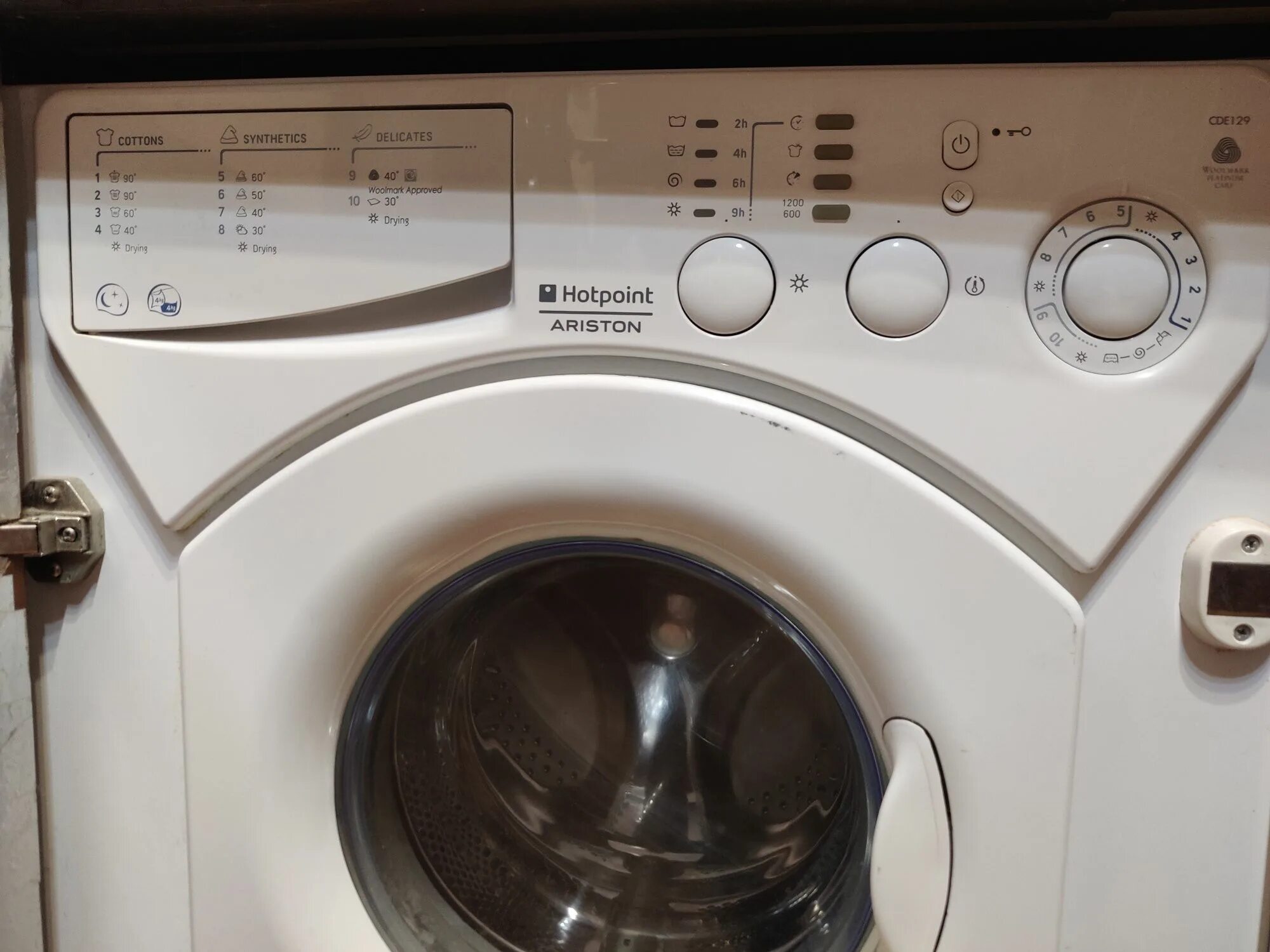 Hotpoint aqsd 129. Аристон хотпоинт 129. Аристон хотпоинт 129. Аристон хотпоинт 129. Hotpoint ariston cawd 129.