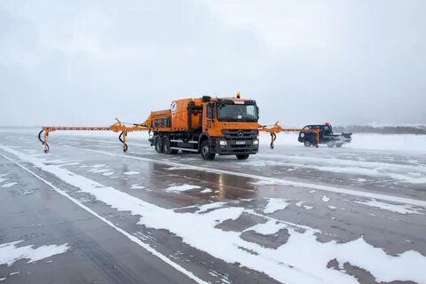 Аэродромный дорожный строительство