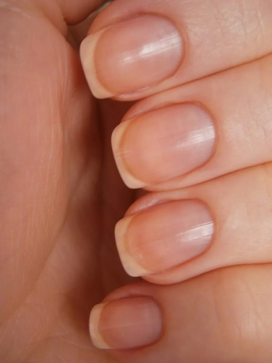 Как должны выглядеть ногти на руках Manicura masculina Hombre XXI Manicure, Mens manicure, Buff nails