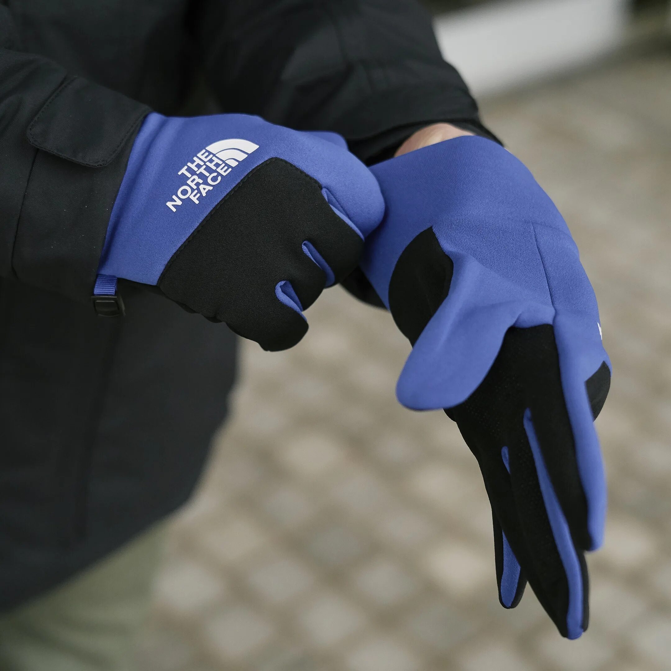 How to get avatar glove. Перчатки the north face. north face перчатки tb8f. перчатки the north face etip glove tnf yellow. перчатки the north face sierra etip.