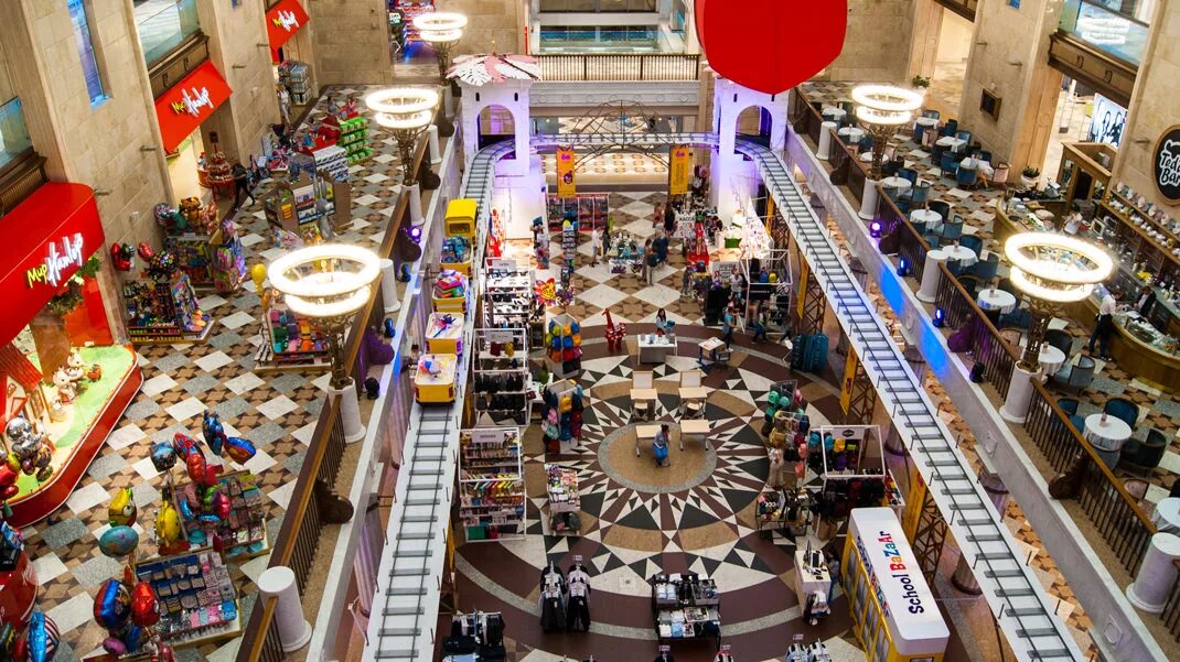 Цдм на лубянке магазины игрушек. Цдм на лубянке магазины игрушек. Детский мир большой магазин в москве. Цдм магазин игрушек. Москва детский мир центральный игрушки.