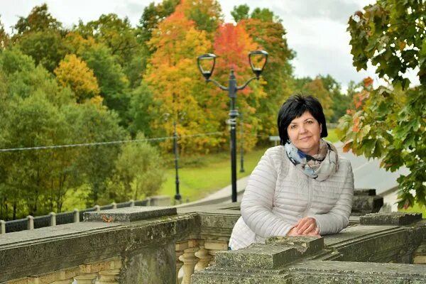 свежие объявления в гатчине работа женщина