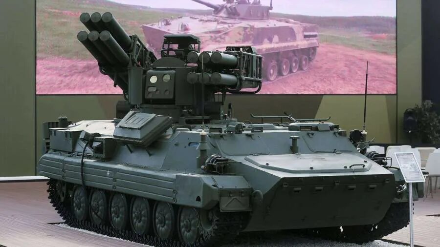 Новинки техники вооружении. Панцирь с1 торнадо. Новинки техники вооружении. Зрк сосна на базе бмп-3. Шасси бмп-3.