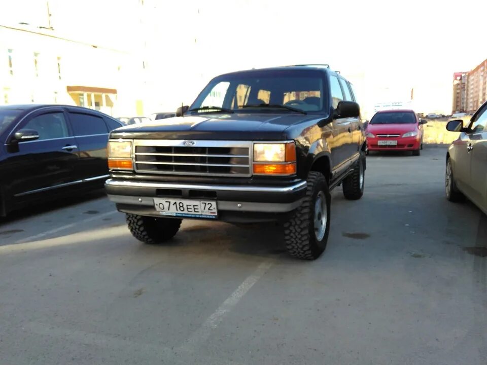 Ford explorer 1994. Ford explorer 1994. Форд эксплорер 1994 года. Форд эксплорер 1. Ford explorer i 1993.