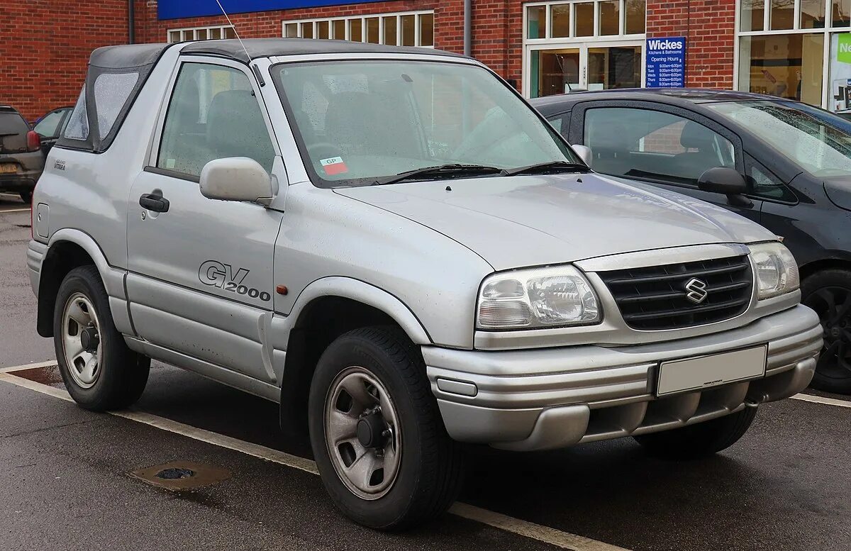 Suzuki grand vitara 2000 год. Suzuki Vitara 2000. Сузуки Гранд Витара 2000 года. Сузуки Витара 2000г. Subaru Grand Vitara 2000.