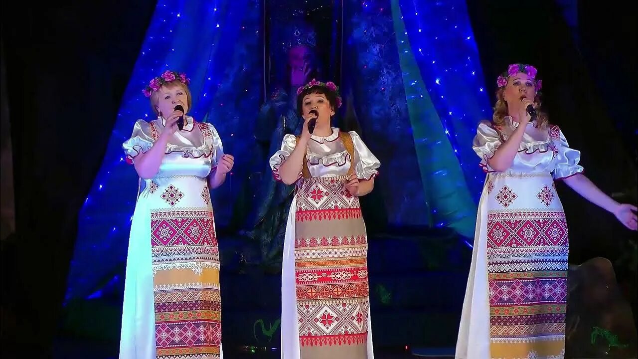 Ах ночь. Слушать песню голубая ночь в исполнении. Ах ночь поют две девушки. Кумовья ах ночь голубая ночь. Ансамбль кумовья ах ночь.