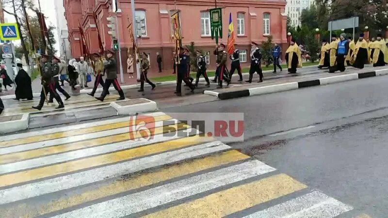 Крестный ход Белгород Иосафа. Крестный ход в Белгороде 2022. Крестный ход святителя Иоасафа 2022. Крестный ход в Белгороде 7.01.2023.