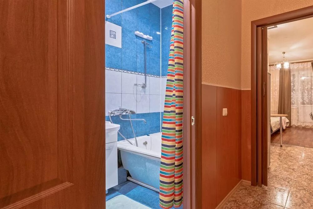 Студия 38 на коломяжском. Светлые квартиры студии в питере. Апартаменты коломяжский 15/1. Коттеджи на коломяжском. Аккуратная квартира.