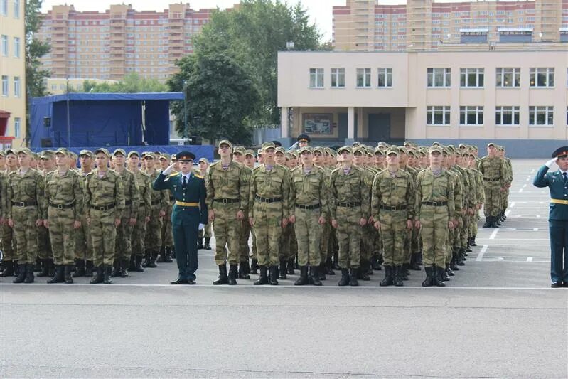Смотрите видео "одон вв мвд рф дивизия дзержинского балашиха в/ч 3421" в ОК. Пле