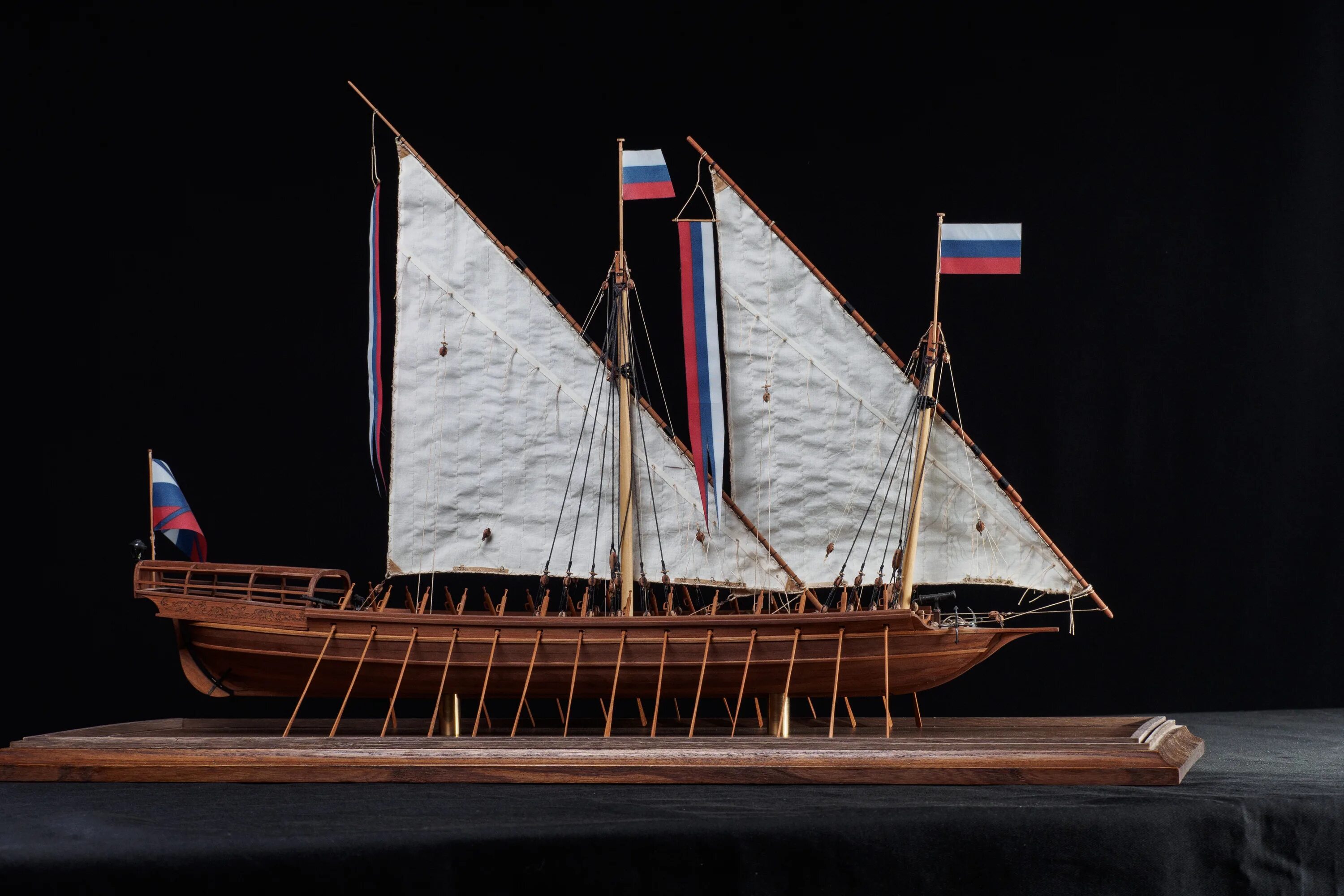 принципиум корабль петра 1. что такое галера. корабль. галера скампавея двина. венецианская галера 17 века.