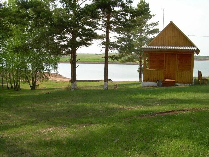 Уютный берег балаганск фото. Братское море золотые пески турбазы. Уютный берег балаганск фото. Уютный берег балаганск фото. Усадьба фэмили артыбаш.