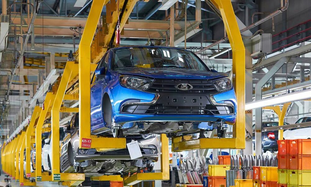 Автомобилестроение в россии. Завод автоваз тольятти. Авто пром. Лада веста ng 2022. Завод ниссан спб в 2021.