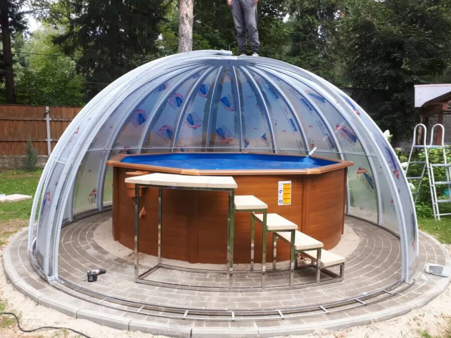 Куполообразный павильон orient. Купольная беседка. Сферические беседки. Купольный дом архитектора гребнева. Круглый павильон.