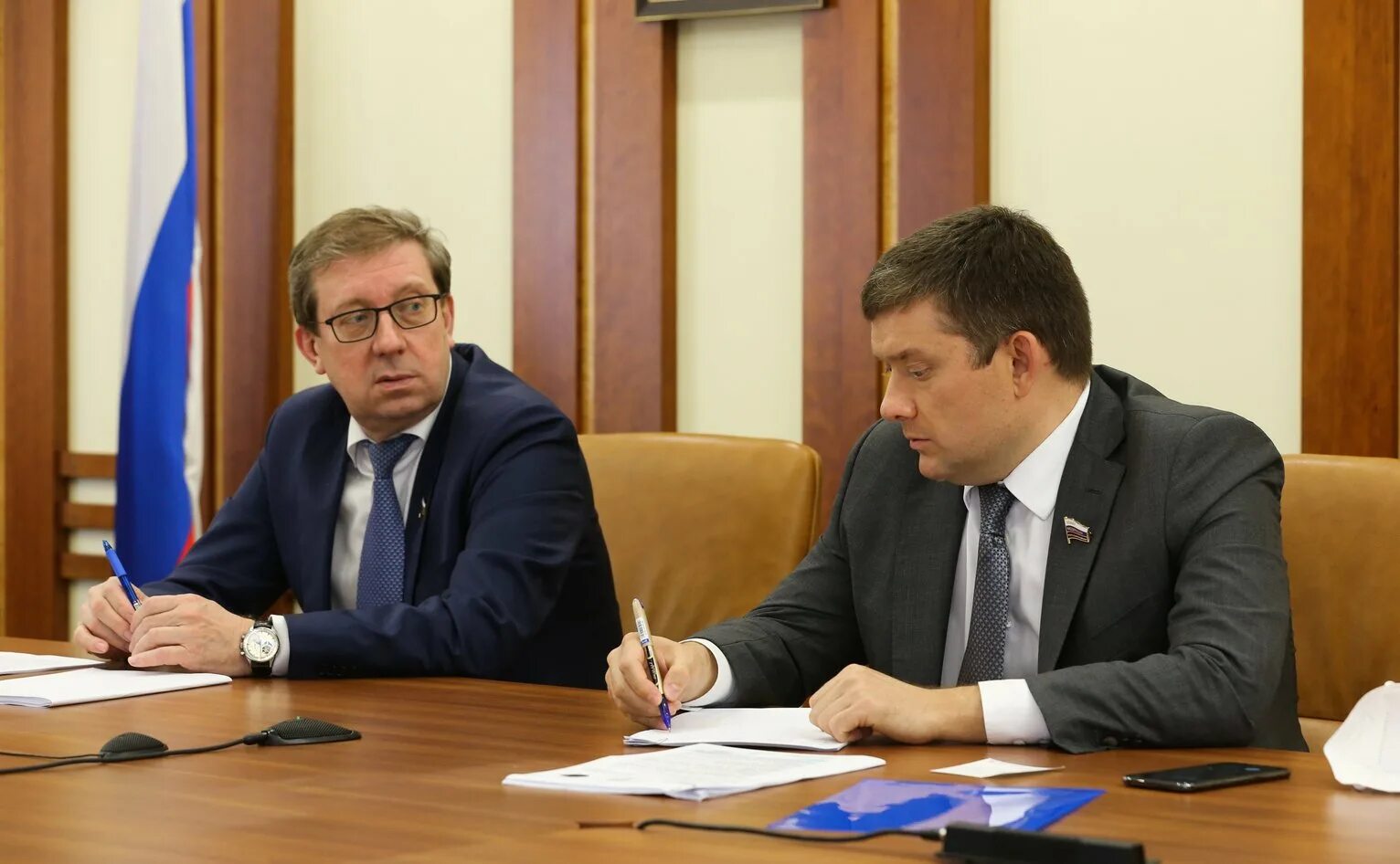 Вице-спикер совета федерации николай журавлев. Перминов. Н сенатора. Шнякин михаил. Журавлев николай андреевич совет федерации.