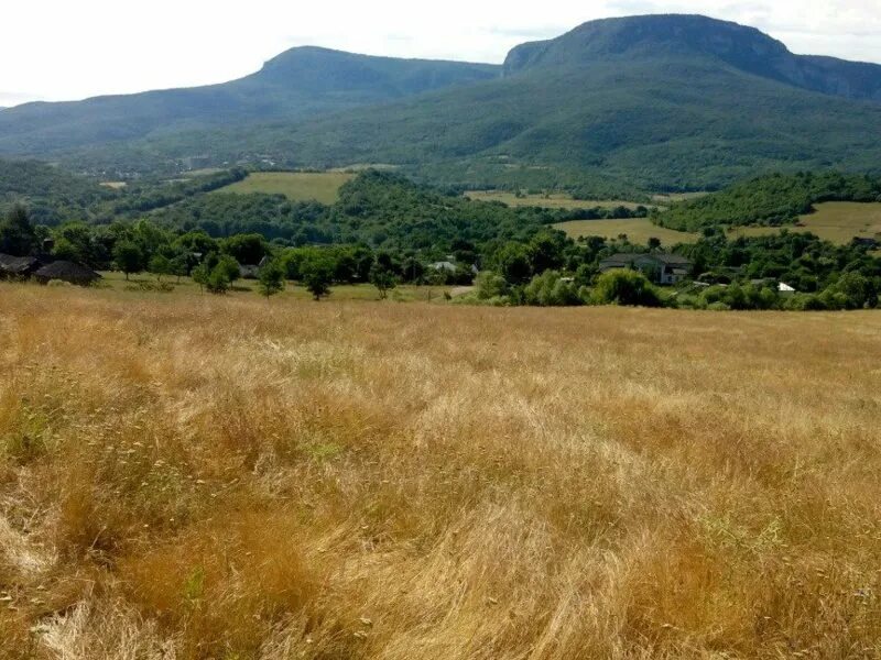 Бахчисарайские земли. Село Плотинное Бахчисарайский район. Село ароматное Бахчисарайский район. Крым земля Бахчисарайский район. Ароматное (Бахчисарайский район).