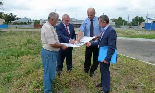 Село Дружба КЧР. Гимназия село Дружба КЧР. Село Дружба Прикубанский район. Черкесск село Дружба. Дружба черкесск