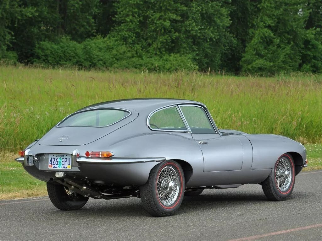 Type side. Jaguar e-Type 1961. Jaguar e-Type Series 1 1961. Ягуар e Type. Jaguar e-Type Series 1.