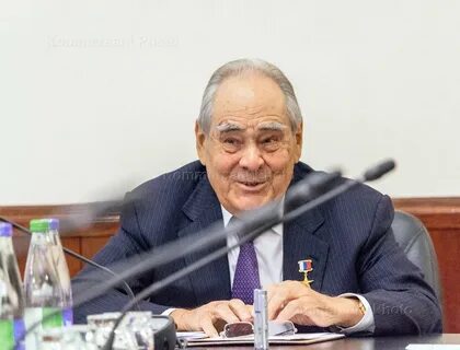 Советник республики