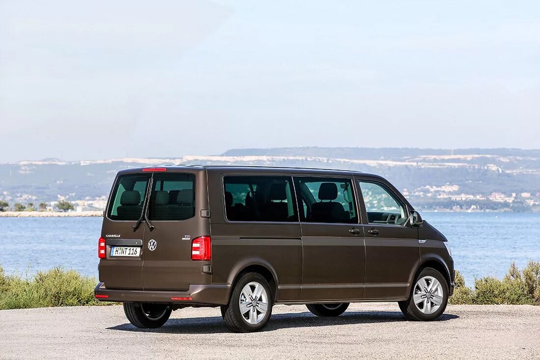 Каравелла фольксваген 102. Фольксваген каравелла 2015. vw caravelle t6. фольксваген мультивен каравелла. vw caravelle t6 long.