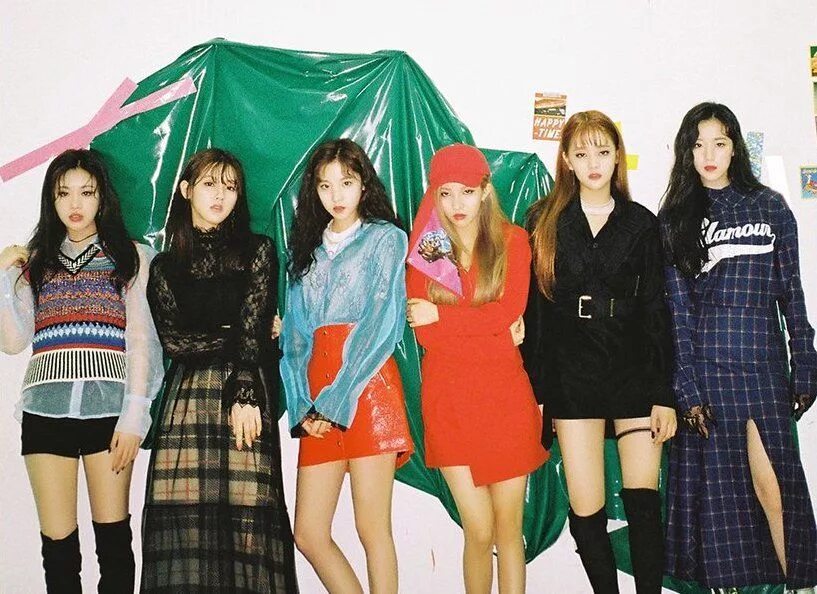Dle latata. G idle дебют. (g) i-dle кпоп группа. k pop группа g idle. (g)i-dle дебют.