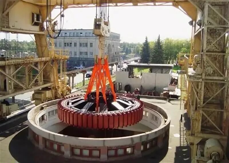 Насосная станция для внутрипарковой перекачки нефти. Насосный канал. Насосный в азербайджане. Каховка магистральный канал. Производство насосных станций.