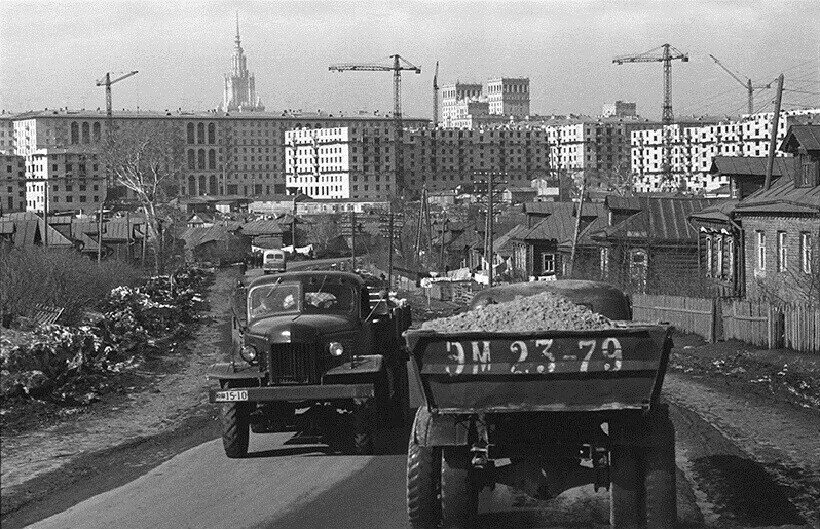 Жизнь нашей страны в 1950 1970 годы. Братеево в 1950. Москва 1970. События 1950-1970 годов в России. Москва Весенняя 1950-1970.