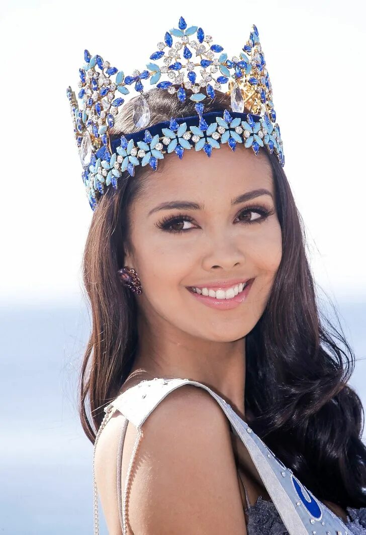 Мишелла галеа. Латиноамериканские мисс мира. Алисса кампанелла в бикини. Паулина вега. Мисс россия 2006 александра ивановская.