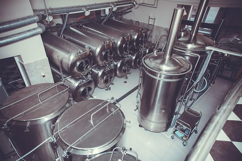 бирбах пиво новосибирск. пивоварня новосибирск. Royal brewery сайт новосибирск. частная пивоварня здание. пивоварня новосибирск.