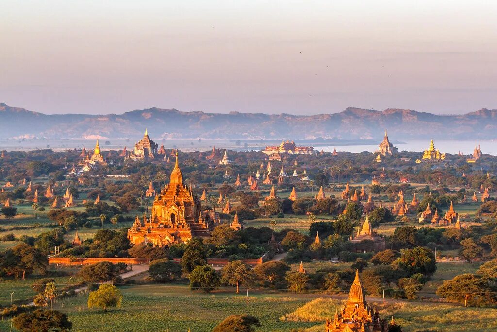 Greatest temples. Пегу Мьянма. Пегу горы. Баган. Швезигон в Багане.