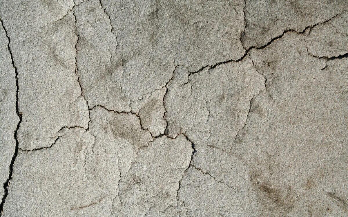 Made cracks