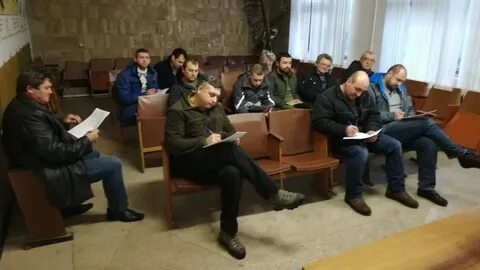 8 кандидатов