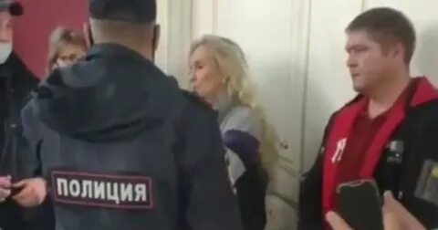 Обвинила девушку в краже