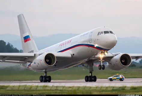 Самолет ту 204