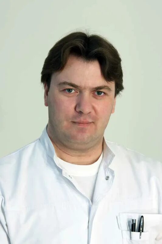 Дохолян хирург курган. Детский хирург курган. Дохолян грачик мкртычевич. Детский хирург курган. Врач дохолян курган.