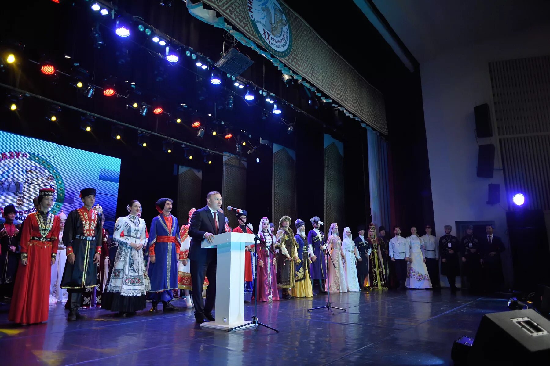Дети кавказа. Фестиваль мир кавказа. Делегации в фестивале мир кавказу 2023 в г. Мир кавказу фестиваль. Фестиваль дружбы народов кавказа.
