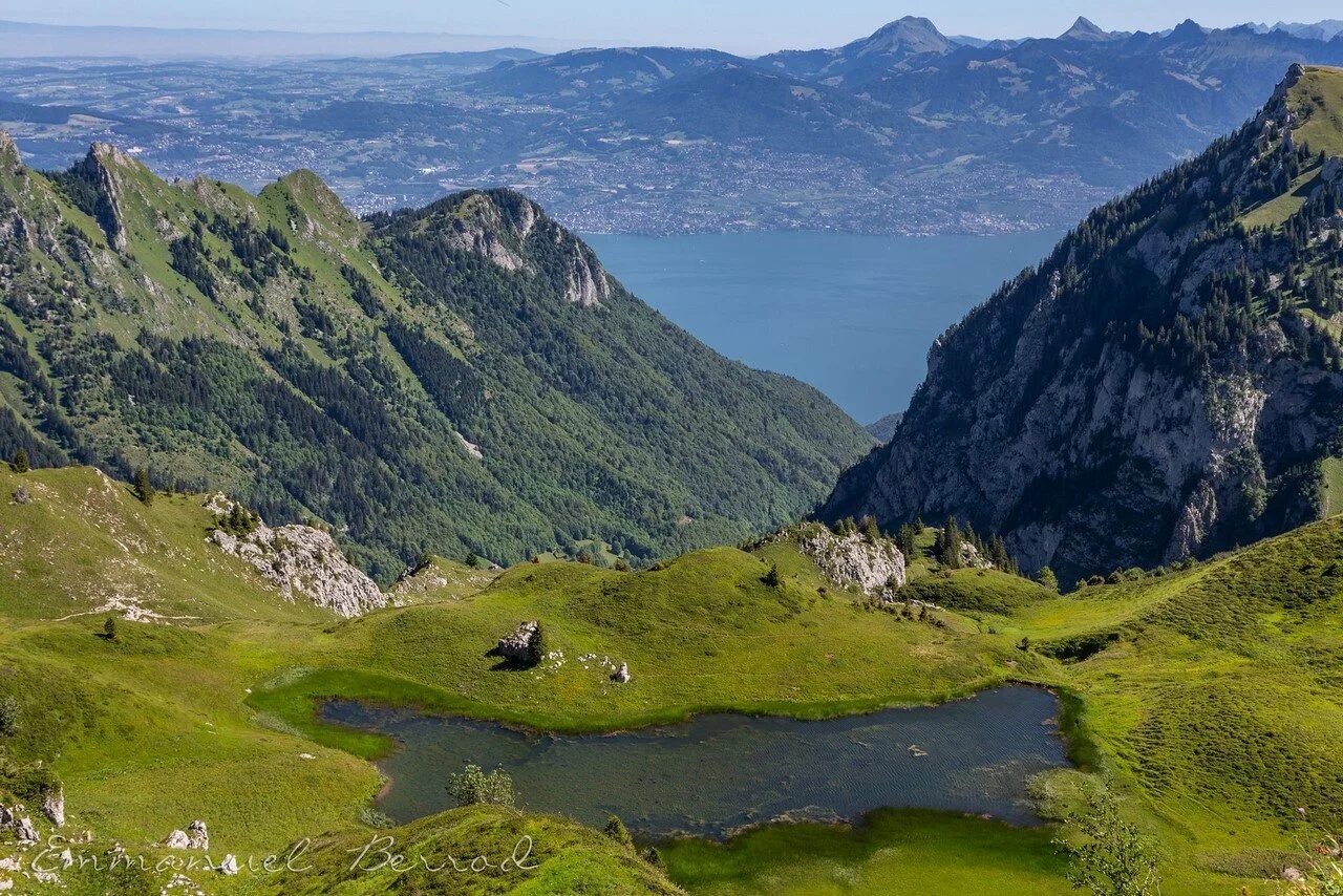 Вершина австралии косцюшко. Австралийские альпы. Австралийские альпы горы. Альпы в австралии. Альпы в австралии.