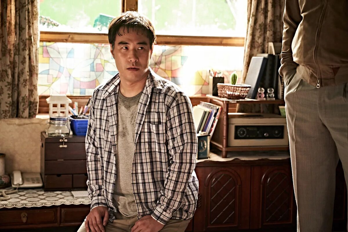 Jipuragirado japgo sipeun jimseungdeul, 2020. Звери, что цепляются за соломинку (2020) uzmovi. Звери, что цепляются за соломинку (2020). Звери что цепляются за соломинку. Jung jin woo.