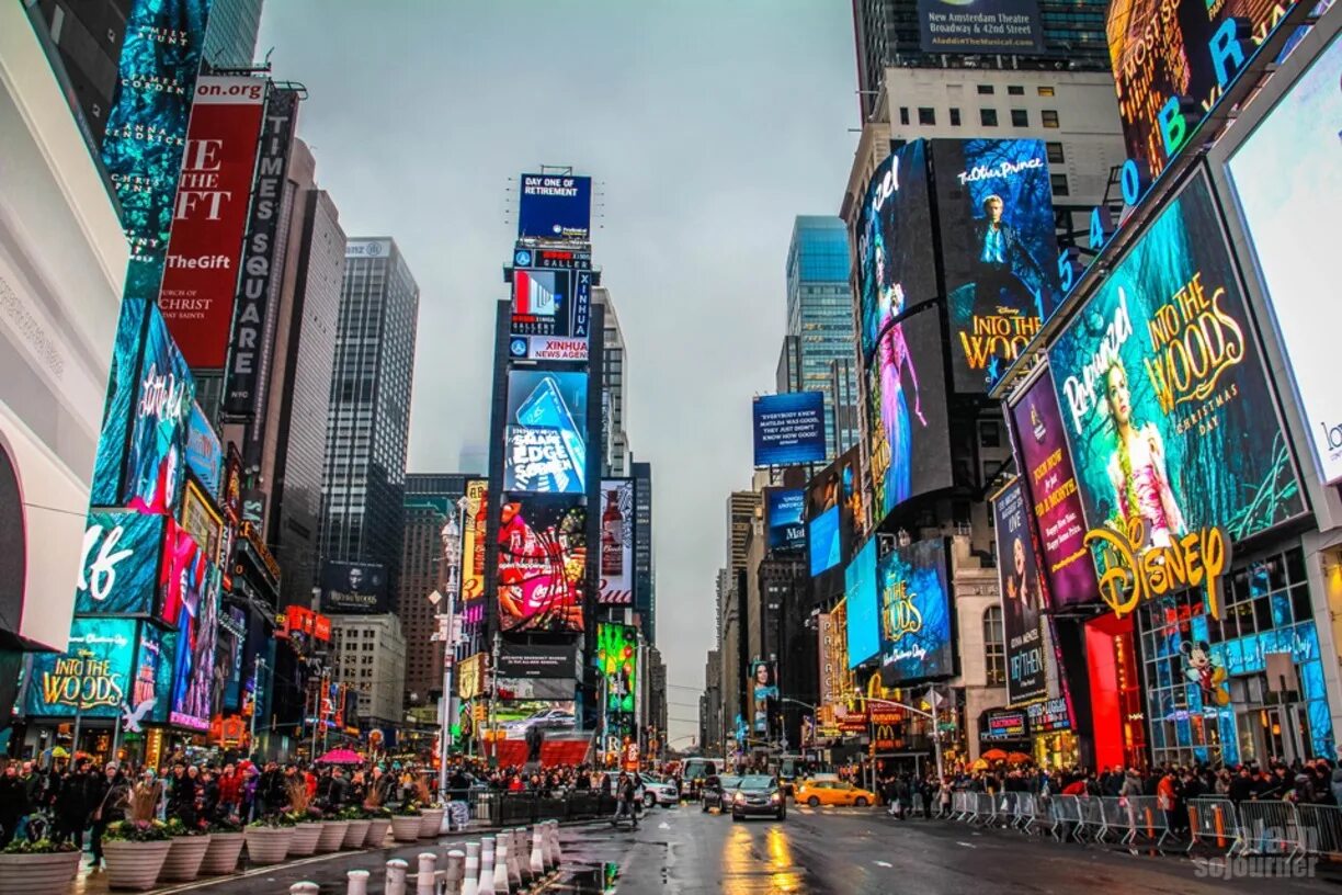 Нью-Йорк Таймс сквер. Площадь Таймс-сквер (times Square), Нью-Йорк. Центр Нью-Йорка Таймс сквер. Time сквер Нью-Йорк. Самые знаменитые улицы