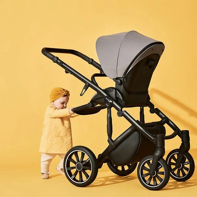 Коляски 2020. Коляска 2 в 1 moon scala. 1/2 moon. Коляска moon nuova moss grey. Коляски 2020.