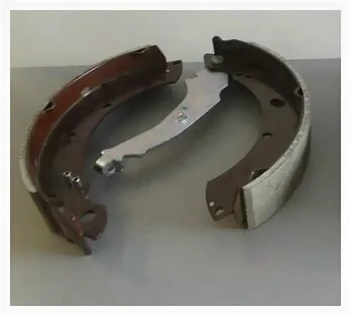 задние тормозные колодки поло седан 2013 барабанные. задние тормозные колодки фольксваген поло седан 2010 артикул. задние тормозные колодки рапид 2014. колодки тормозные барабанные volkswagen polo. колодки тормозные барабанные volkswagen polo.