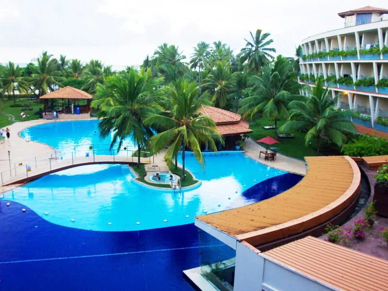 Спа в китае. Отель gloria serenity resort 5. Ривер бич спа. Huayu resort spa отзывы. Filion suites resort spa.
