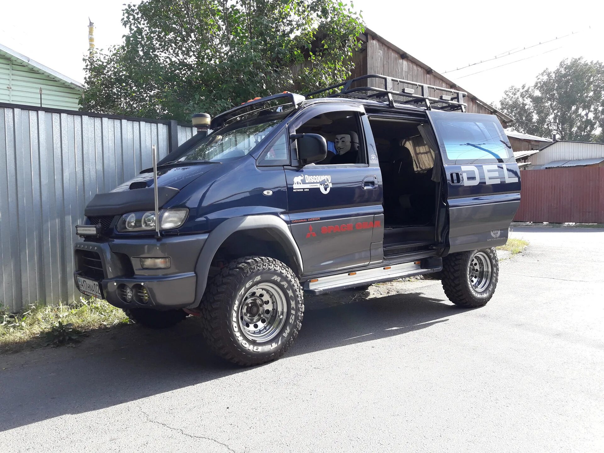 Митсубиси Делика 4х4. Мицубиси l400. Mitsubishi Delica 4x4. Mitsubishi Delica 200.